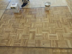 Масло magic oil 2k на ламельном паркете из дуба